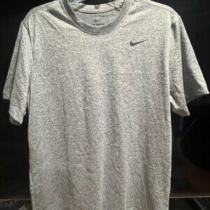 Nike T Shirt